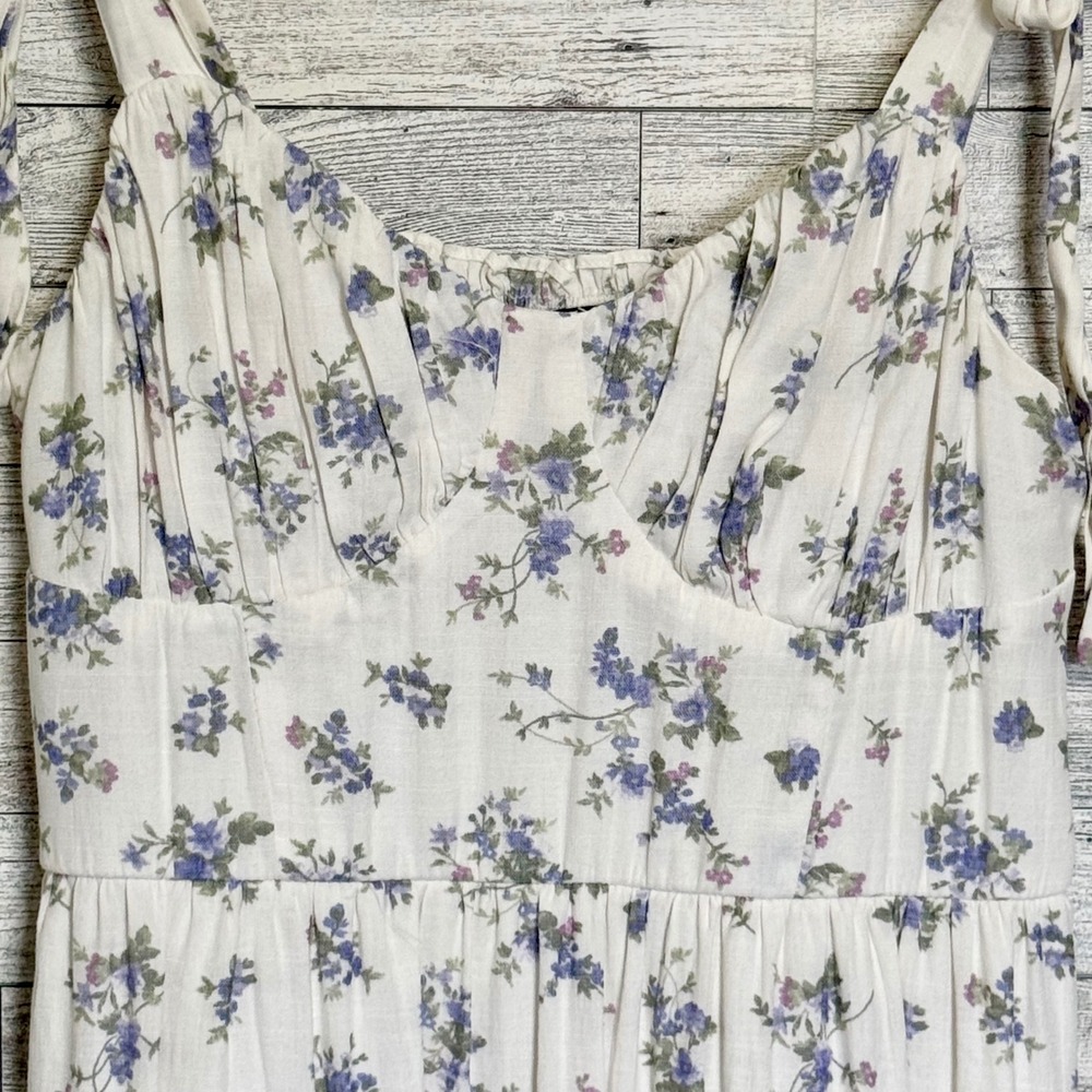 Trixxi Womens‎ Medium Floral Tiered Maxi Dress White Purple Tie Shoulder Smocked - Picture 3 of 12